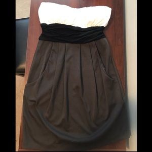 Sz small Body Central strapless mini